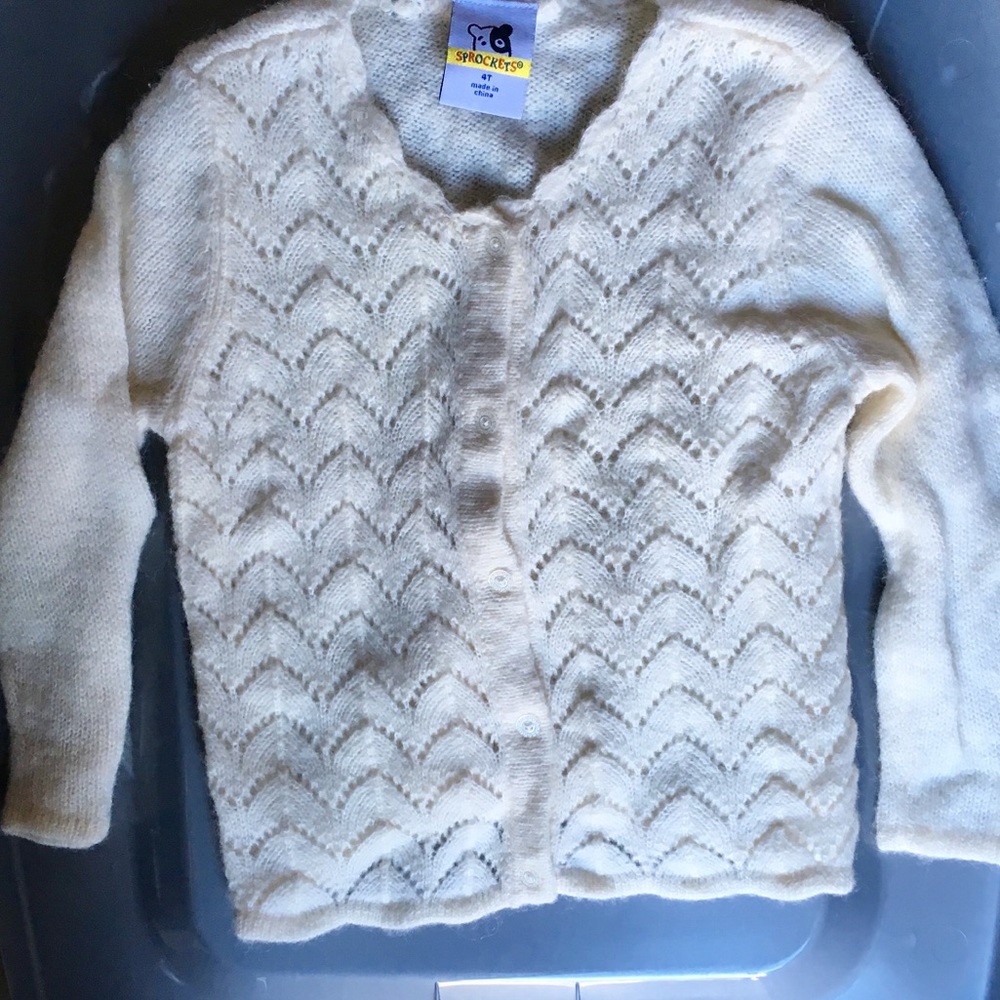 Bundle of 4T/5T clothing